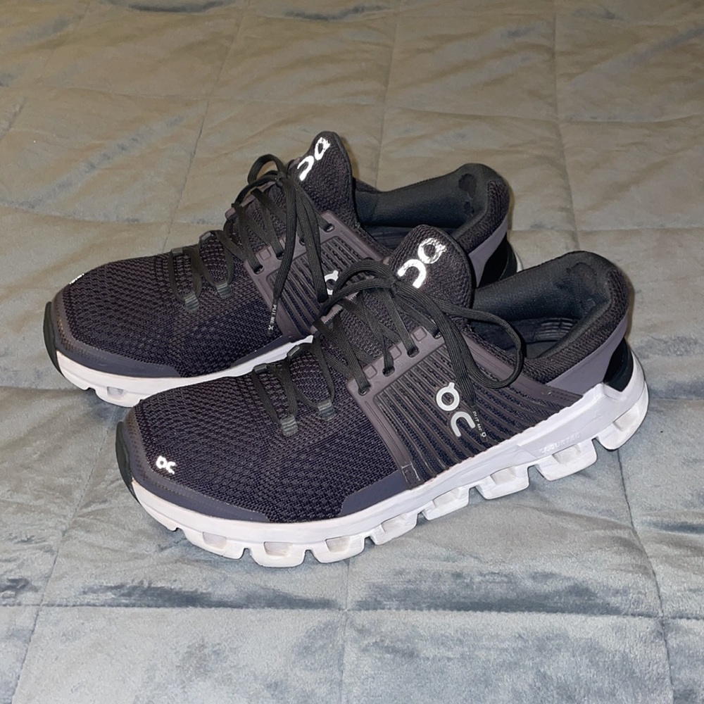 OnCloud Running CLOUDTEC shoes. Size 7